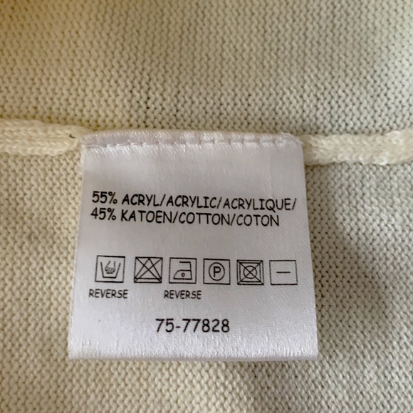 Bandolera cream fine knit tank top with wood and sequin beading. Lightly worn - Picture 6 of 6